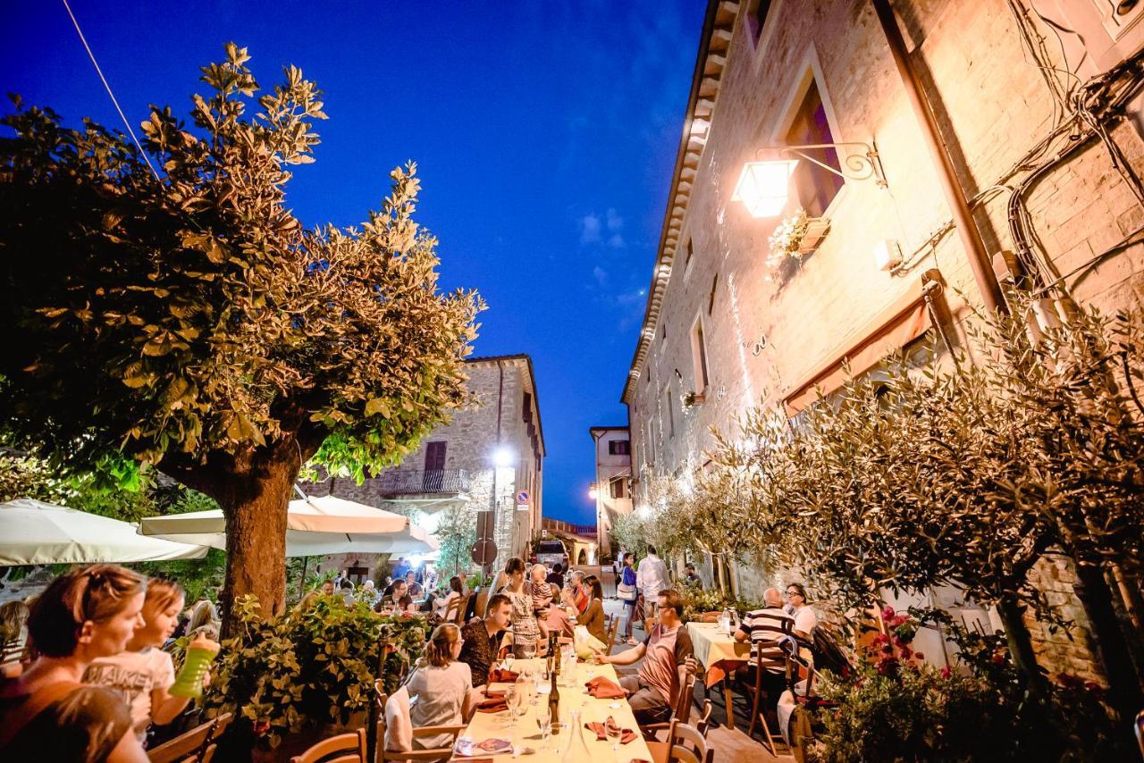 Le Vecchie Cantine Chianni Exterior photo