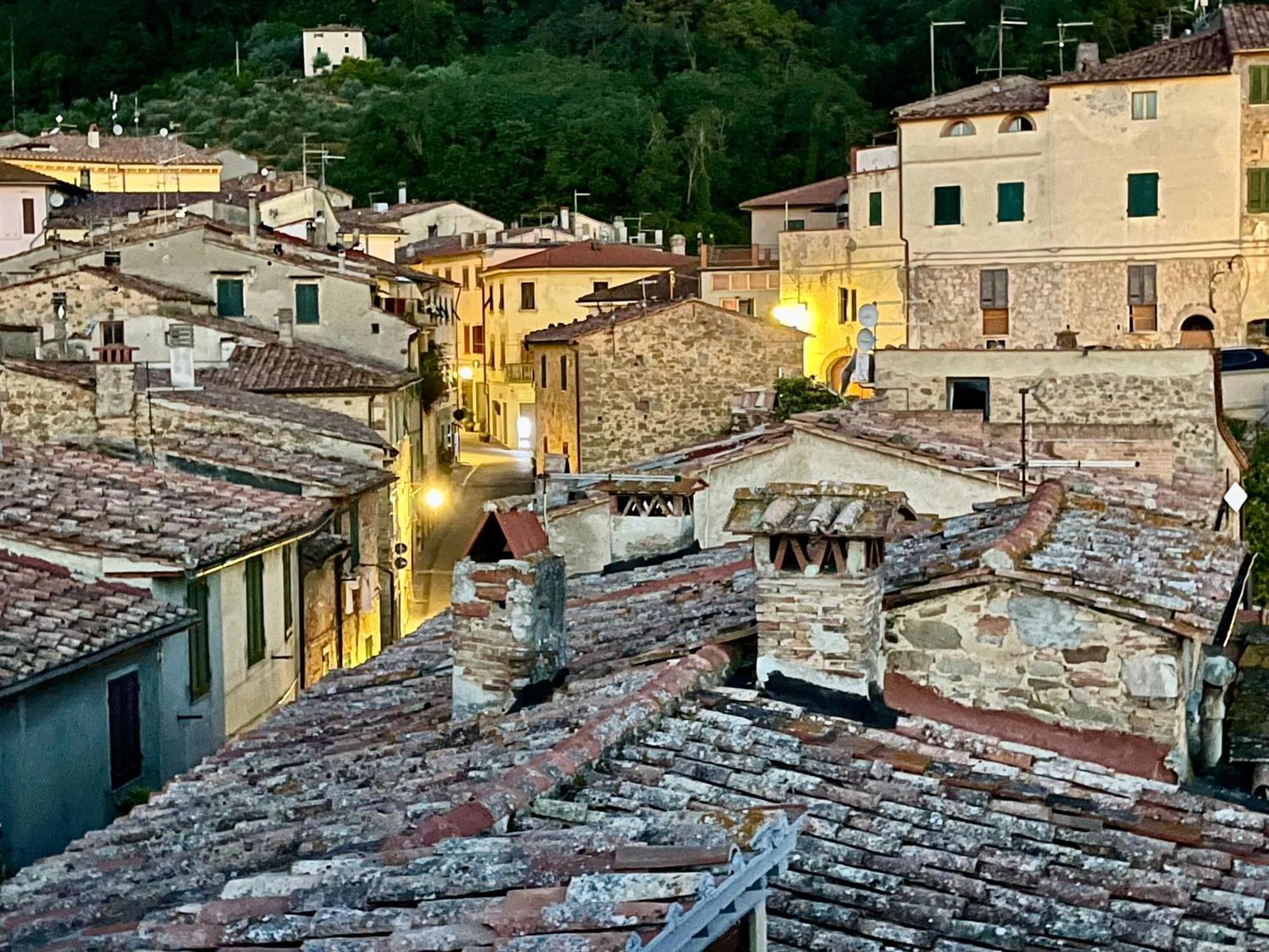 Le Vecchie Cantine Chianni Exterior photo